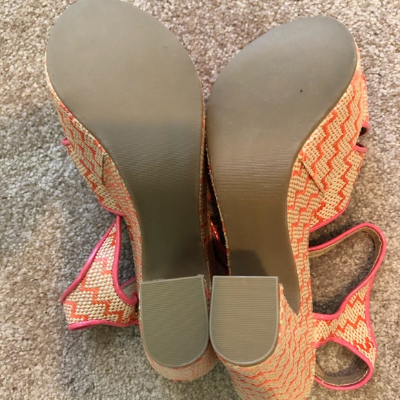 MADDEN GIRL SEXY SUMMER HEELS!! - Picture 4 of 7